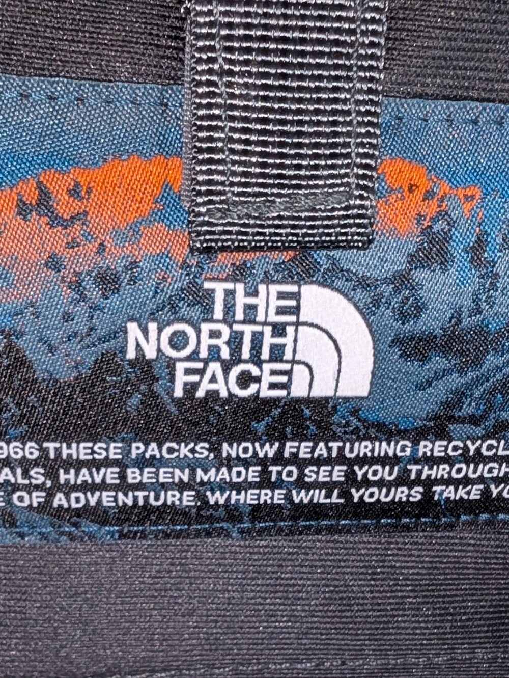 Northface Borealis Luxe Backpack- Black - Picture 5 of 12